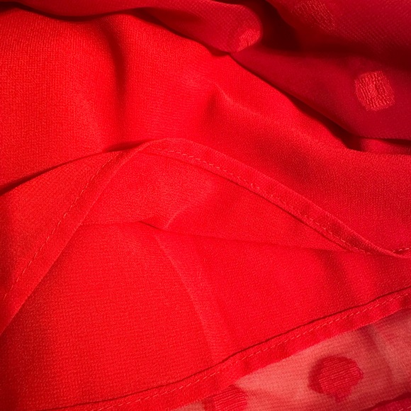 NWOT red top - Picture 8 of 9